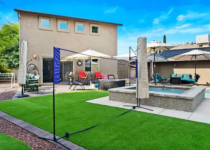 Holiday home Family Fun Vacation, Heated Pool, Gameroom, Sauna *
