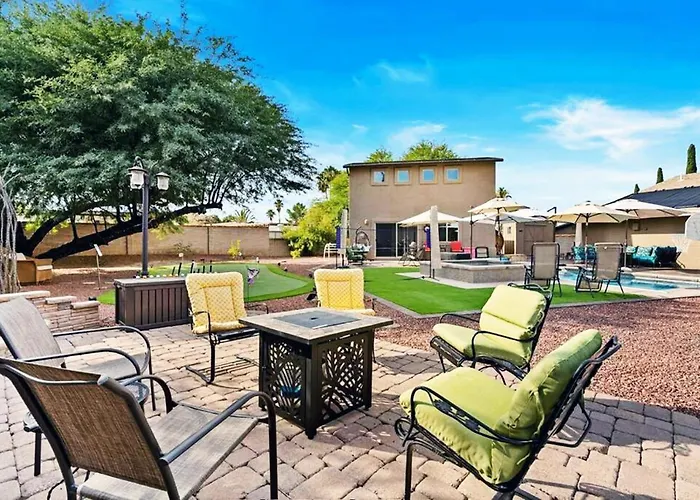 Holiday home Family Fun Vacation, Heated Pool, Gameroom, Sauna Tucson