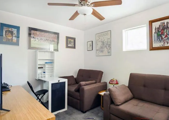 Family Fun Vacation, Heated Pool, Gameroom, Sauna Holiday home